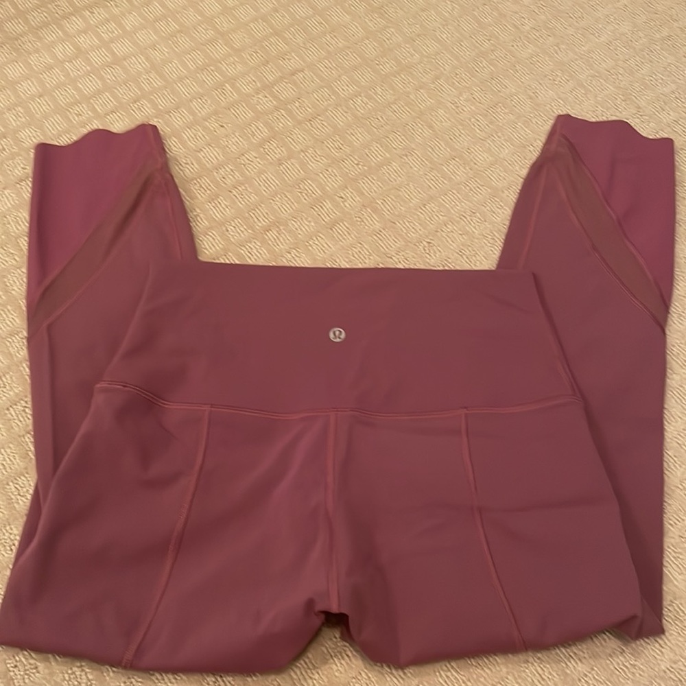 Lululemon 3/4 length leggings